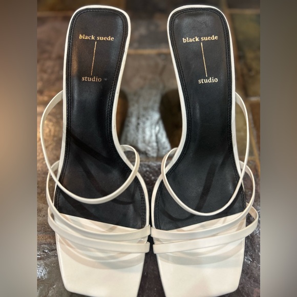 Black Suede Studio Brand New; 41 Felicity Calfskin Strappy Slide white Sandals - Picture 9 of 9